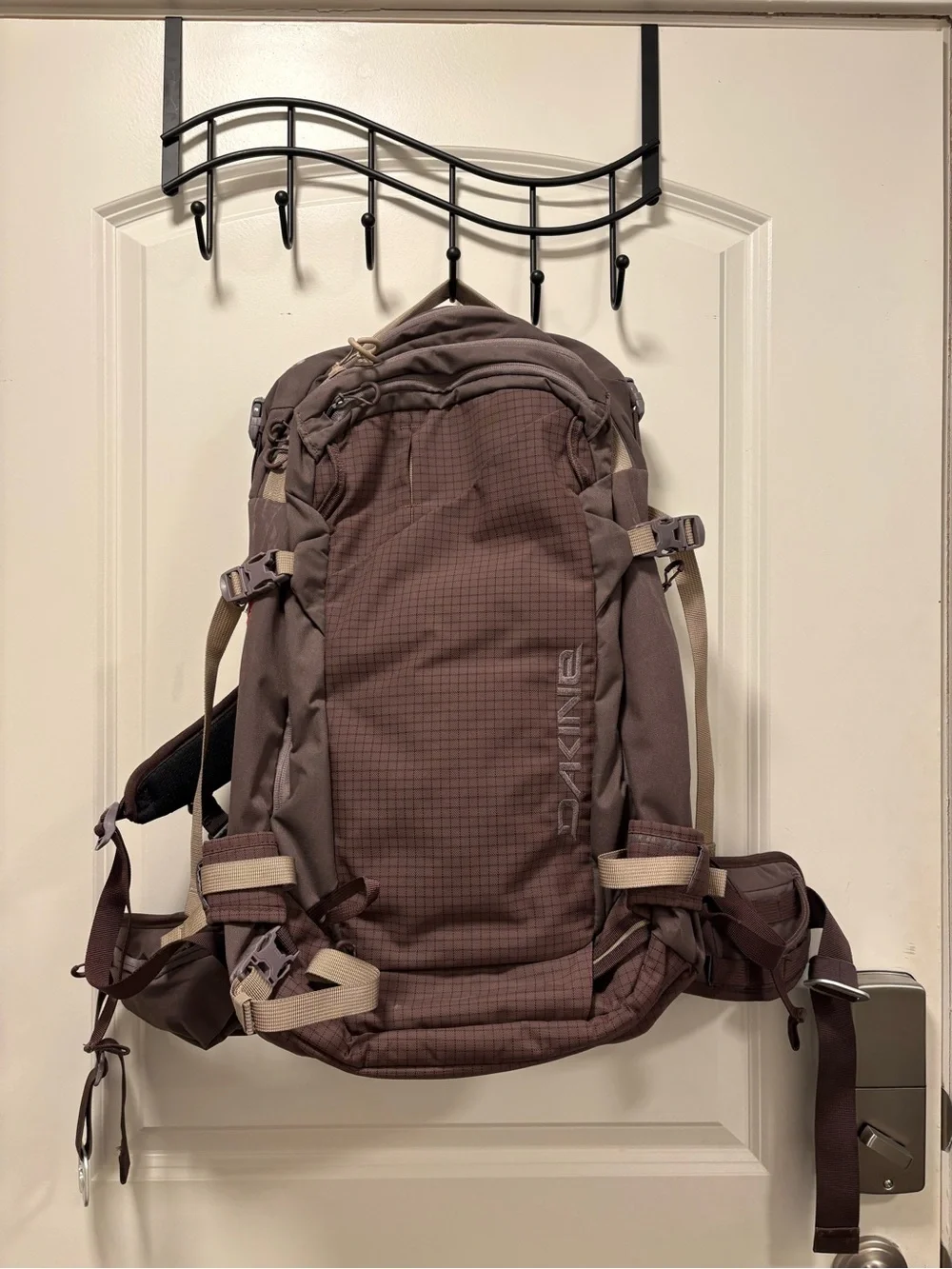 Dakine Poacher RAS 32L Backpack